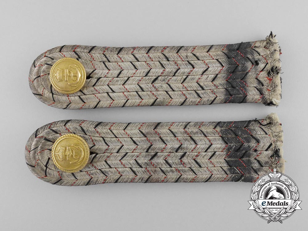 an_imperial_german_navy(_kaiserliche_marine)_leutnant_zur_see_shoulder_board_pair_d_6356_1