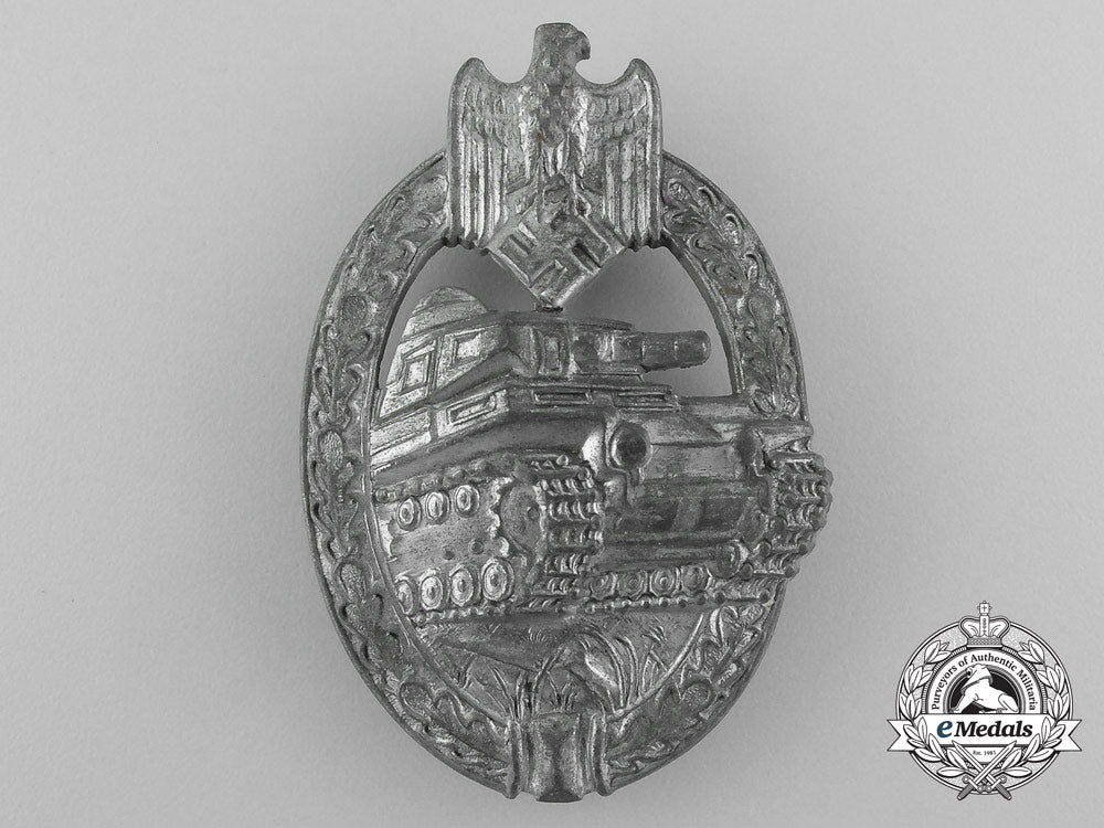 a_fine_silver_grade_tank_battle_badge_by_adolf_scholze_d_7358_1