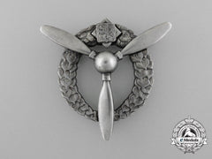 Czechoslovakia. A Flight Mechanic And Ground Air Mechanic Badge In Silver, C.1941