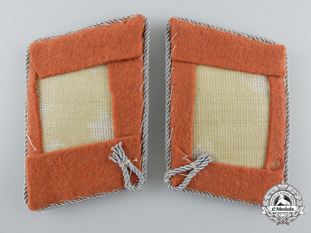 a_luftwaffe_signals_oberst’s_collar_tabs_d_942