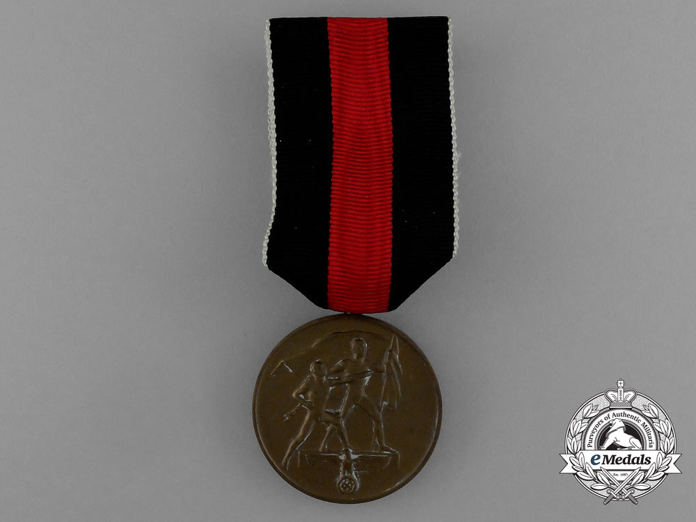 a_commemorative_sudetenland_medal_in_its_original_case_of_issue_by_deschler&_sohn_d_9955_1