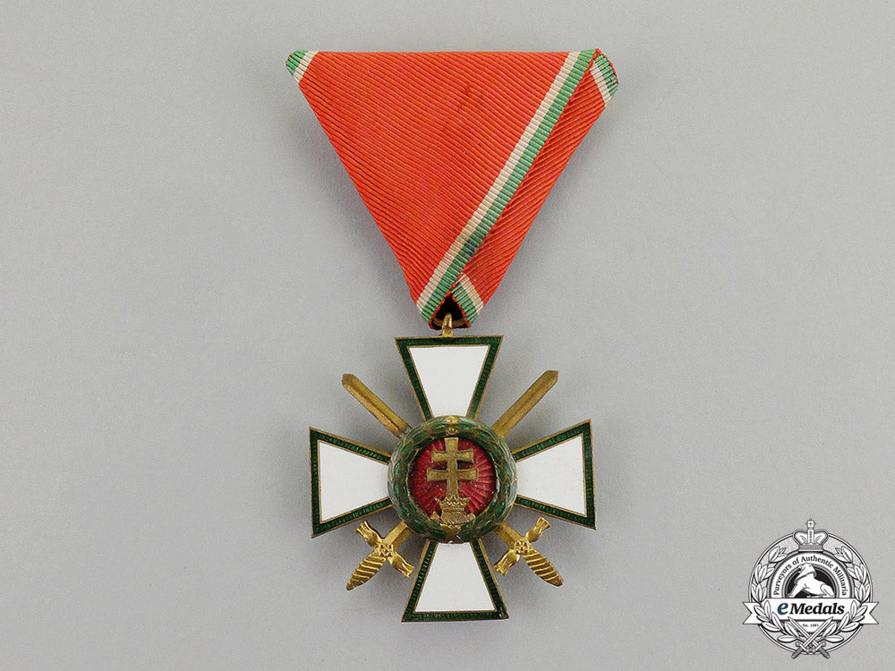 hungary._a_hungarian_order_of_merit;_military_division4_th_class_with_swords_dd_5684