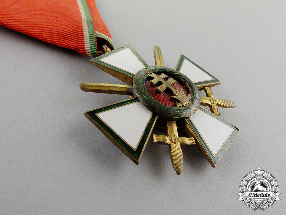 hungary._a_hungarian_order_of_merit;_military_division4_th_class_with_swords_dd_5688