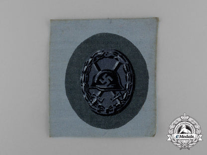 a_mint_scarce_cloth_version_black_wound_badge_e_1003