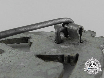 a_second_war_german_silver_grade_tank_badge_e_3090