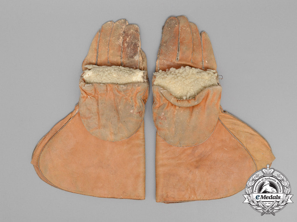 a_rare_pair_of_first_war_double-_function_flyer’s_gloves_e_614_1