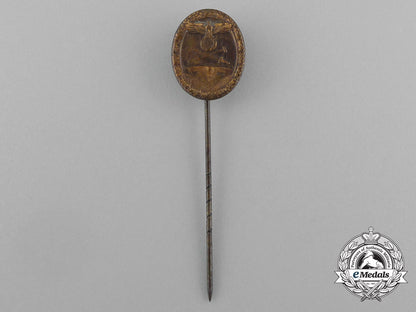 a_miniature_west_wall_medal_stick_pin_e_6254