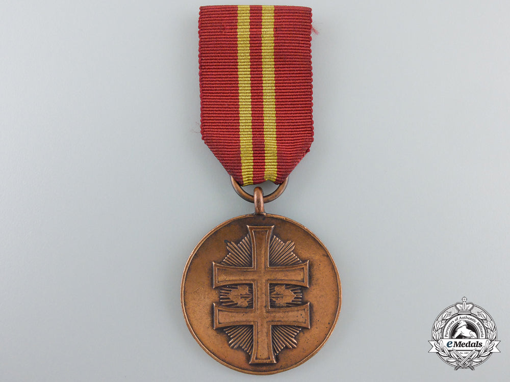 a_slovakian_war_victory_cross_order;7_th_class_medal_e_872