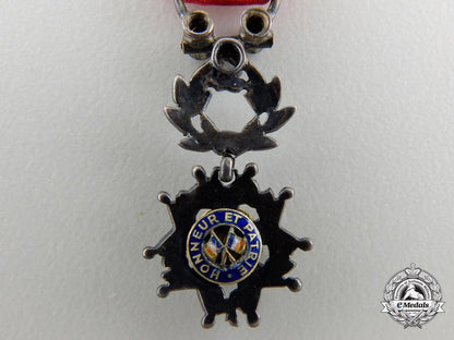 a_miniature_french_legion_d’_honneur_with_diamonds_em160c_1_1