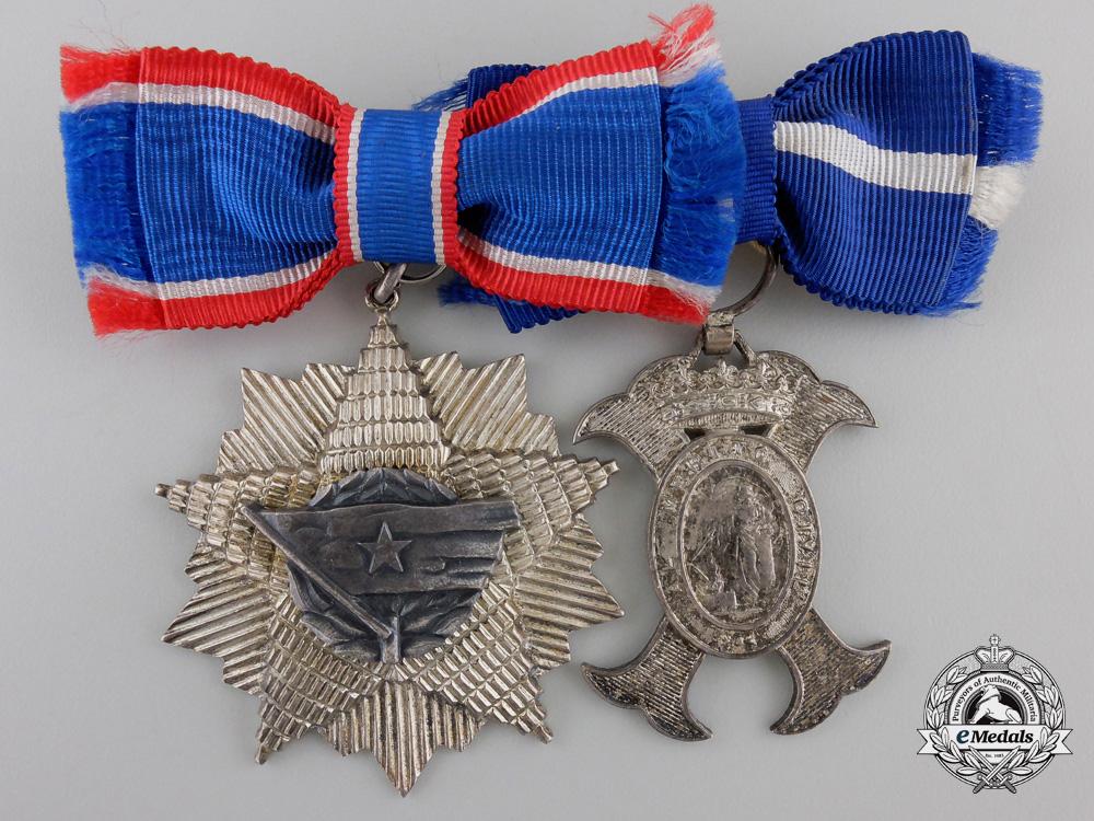 yugoslavia,_republic._a_ladies_order_of_the_flag_award_pair_em211a_1_1