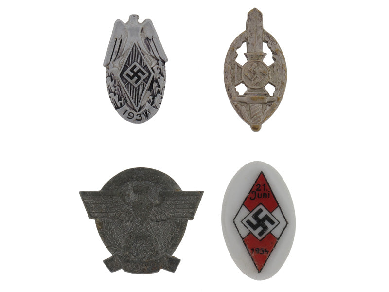 four_badges/_tinies_grc1714