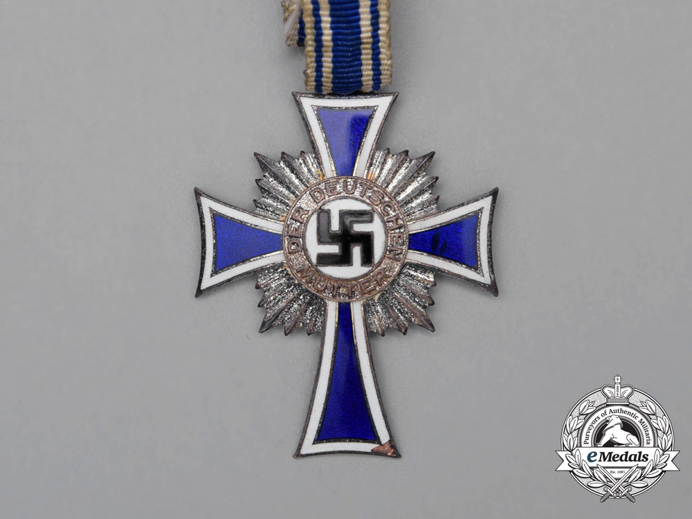 a_cased_silver_grade_cross_of_honour_of_the_german_mother_by_deumer_h_706_1