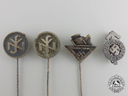 four_second_war_german_pins_img_02_18_7