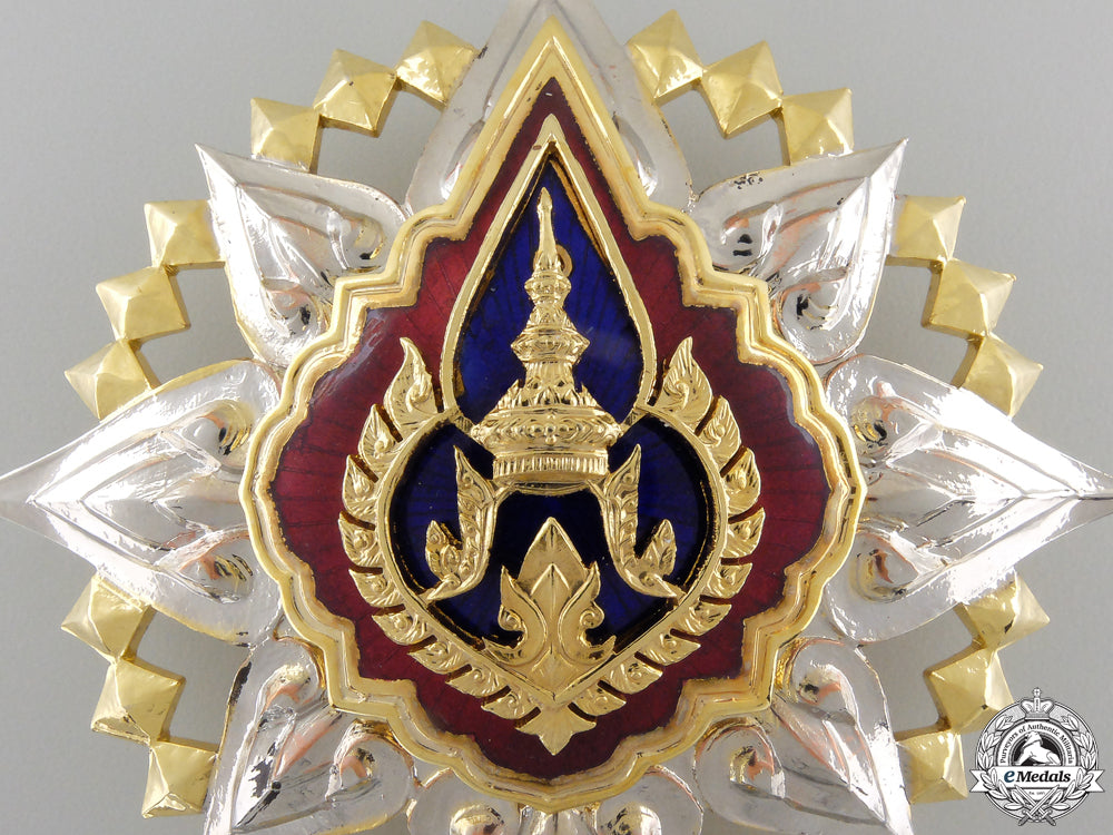 an_order_of_the_crown_of_thailand;_grand_cross_star_img_02.jpg55ad278254045