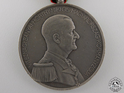 a_second_war_hungarian_bravery_medal;_silver_grade_img_02.jpg556efec9072ae