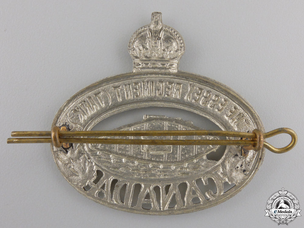 a_second_war_essex_regiment(_tank)_cap_badge_img_02.jpg554cc627f2bb3