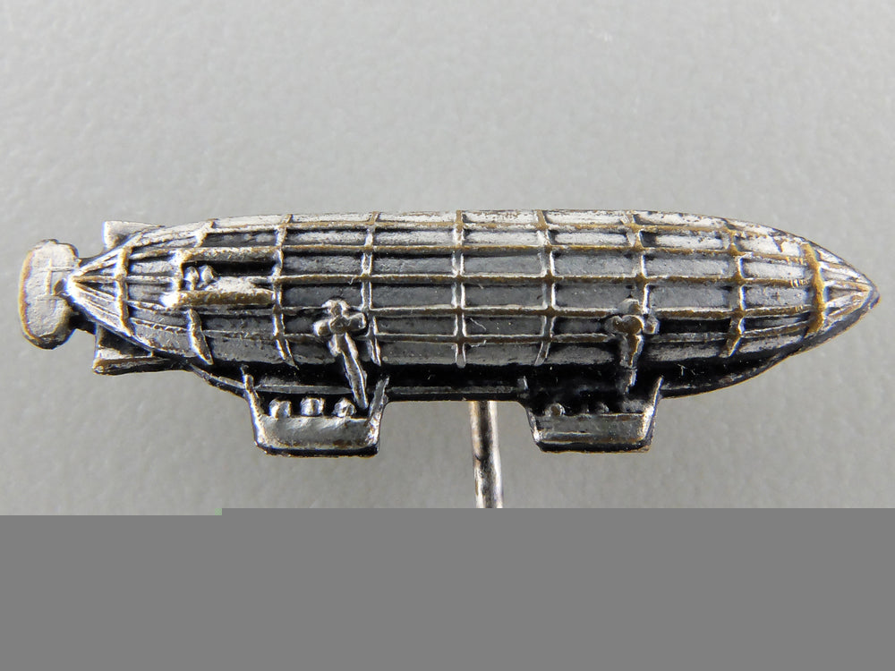 a_german_imperial_dual_gondola_zeppelin_stickpin_img_02.jpg55c4e368599ce