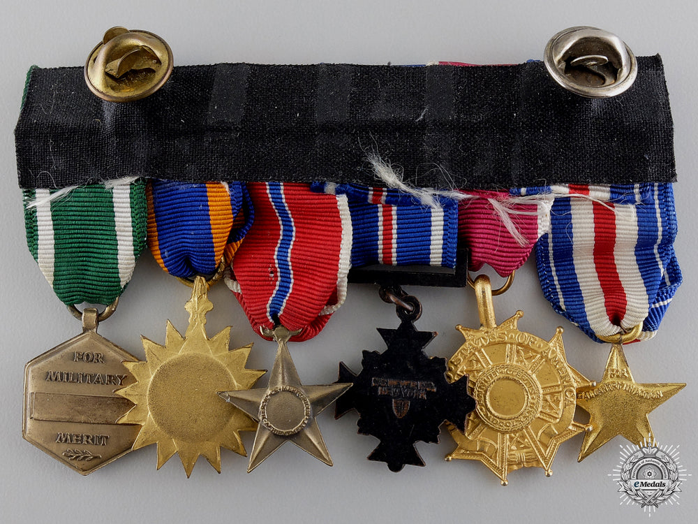 a_second_war_american_aviator's_miniature_medal_bar_img_02.jpg54aea5a59cbb6