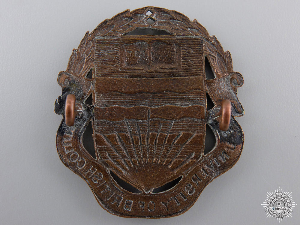 a_wwii_university_of_british_columbia(_vancouver,_bc)_cotc_cap_badge_consignment27_img_02.jpg54e3653c6cd45