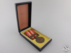 A Japanese Manchurian Incident War Medal 1931-1934 With Case