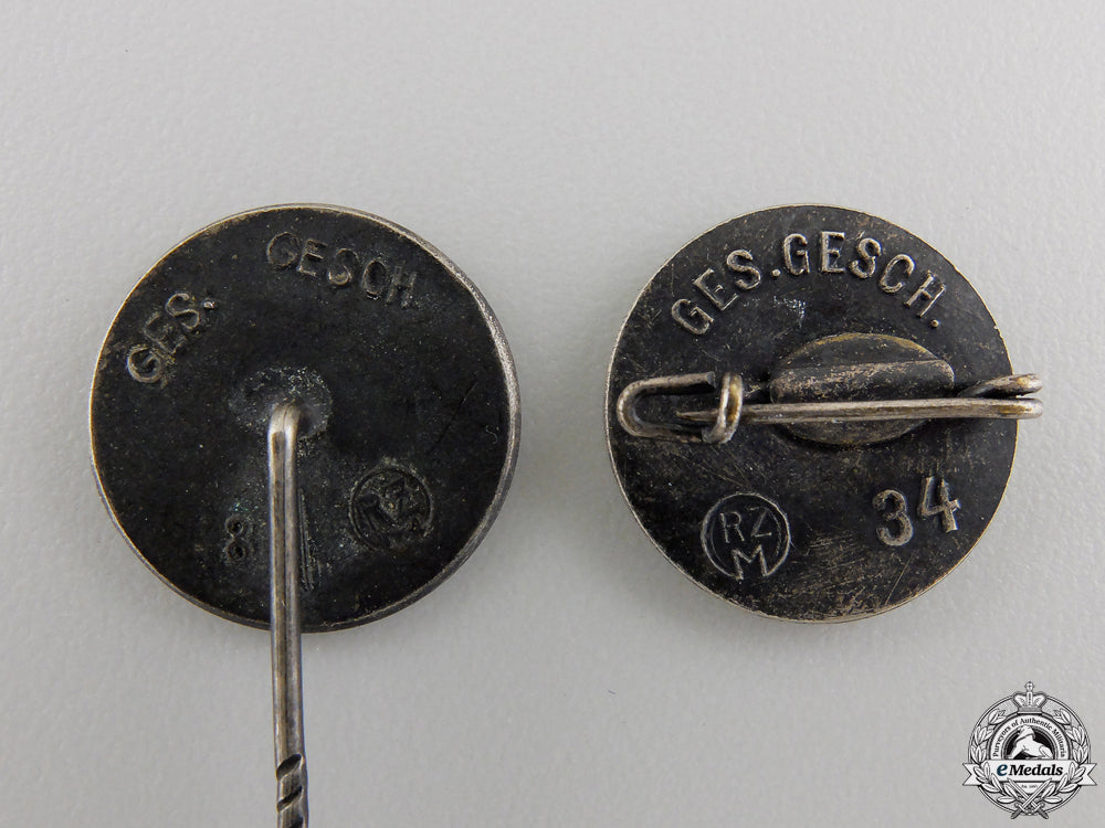 two_rzm_silver_german_social_welfare_pins_img_03.jpg55535377dbca0