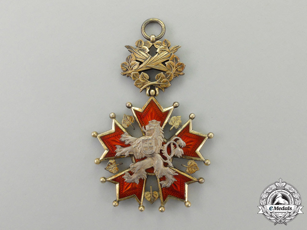 a_czechoslovakian_order_of_the_white_lion;1_st_class_grand_cross_set_j_963_1_1