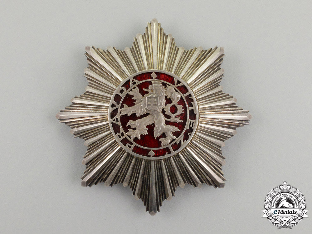 a_czechoslovakian_order_of_the_white_lion;1_st_class_grand_cross_set_j_968_1_1