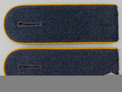 Germany, Luftwaffe. A Pair Of Flight Enlisted Shoulder Straps