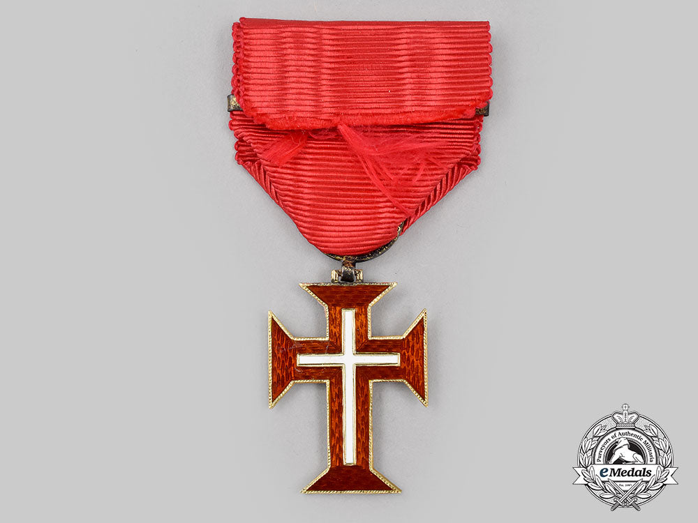 portugal,_kingdom._a_military_order_of_christ,_knight_and_miniature,_in_gold,_c.1920_l22_l22_mnc9519_451_901