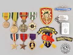 United States. A Silver & Bronze Star Vietnam War Group, To Green Beret Frank R. Yoder, Macv-Sog