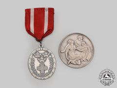 Sweden, Kingdom. Two Swedish Red Cross Awards