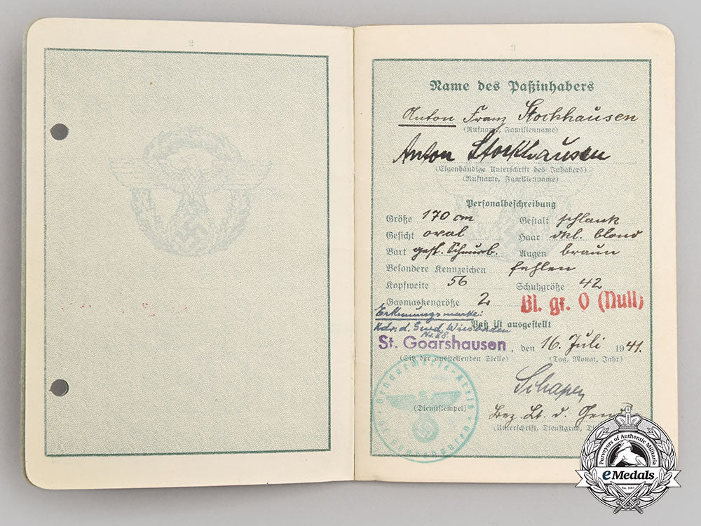 germany,_ordnungspolizei._a_mixed_lot_of_service_books_l22_mnc1360_948