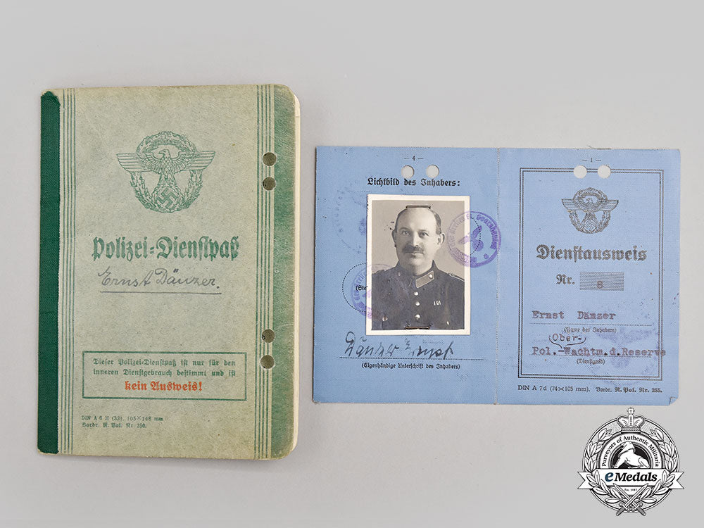 germany,_ordnungspolizei._a_mixed_lot_of_service_books_l22_mnc1362_950