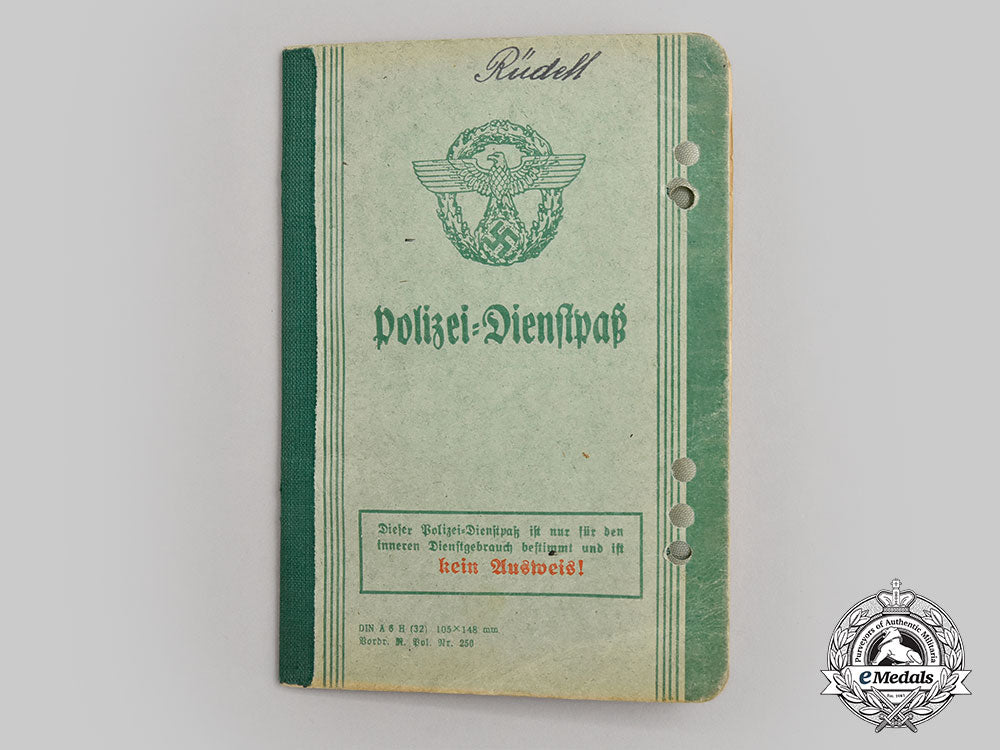germany,_ordnungspolizei._a_mixed_lot_of_service_books_l22_mnc1371_959