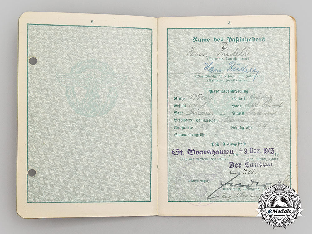germany,_ordnungspolizei._a_mixed_lot_of_service_books_l22_mnc1372_960