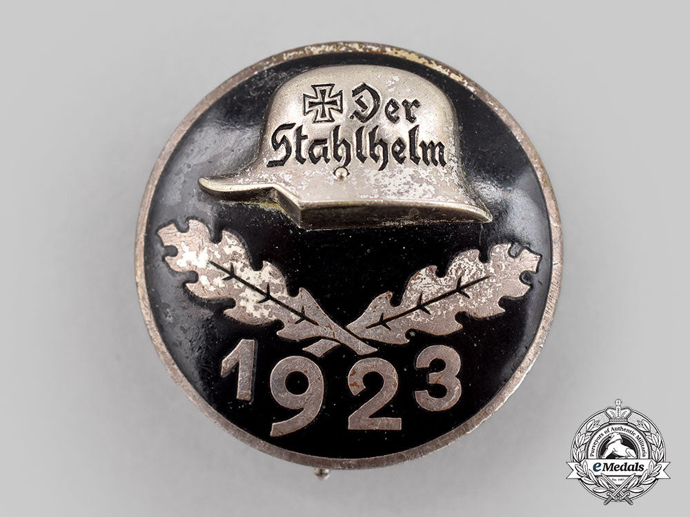 germany,_der_stahlhelm._a1923_membership_badge,_by_der_stahlhof_magdeburg_l22_mnc1688_174