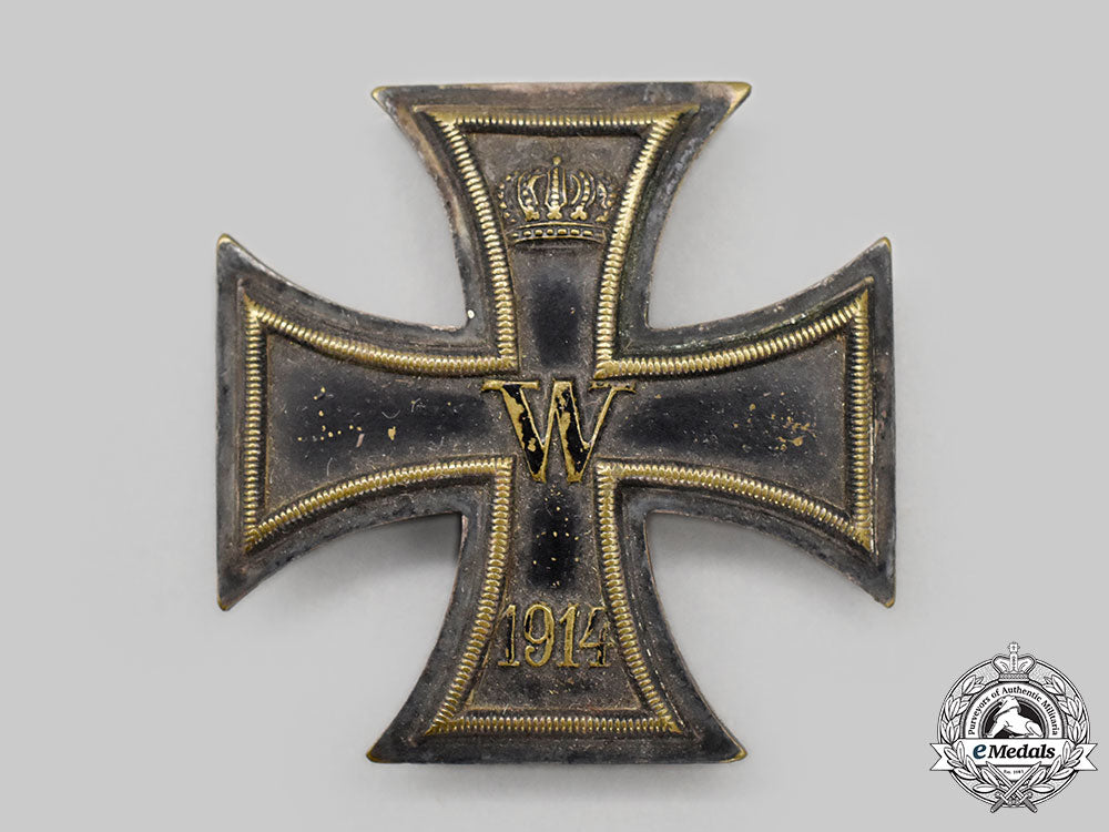 germany,_imperial._a1914_iron_cross_i_class,_with_case_l22_mnc3476_670_1