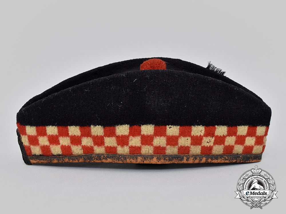 canada,_cef._a_pictou_highlanders_glengarry_bonnet_l22_mnc3791_124_3_1