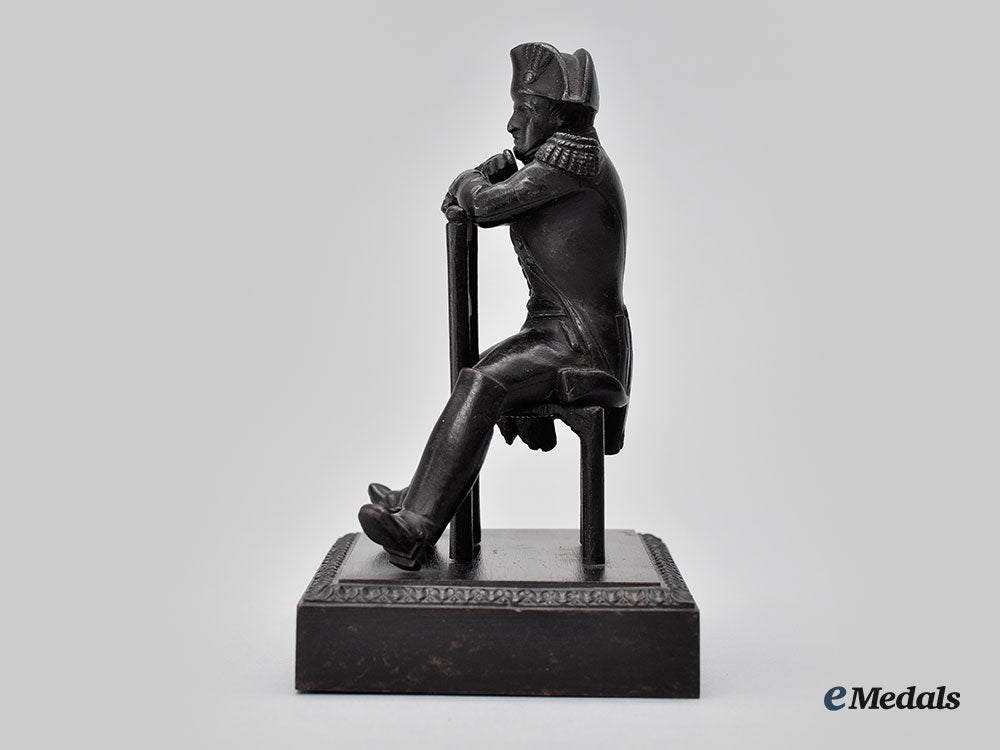 france,_i_empire._a_seated_napoleon_bonaparte_statuette_l22_mnc4981_749