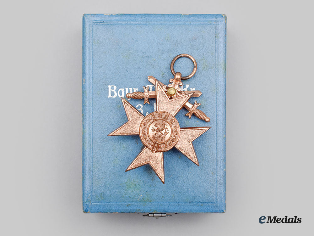 bavaria,_kingdom._an_order_of_military_merit,_iii_class_merit_cross_with_swords_and_case,_by_weiss&_co._l22_mnc5477_958_1