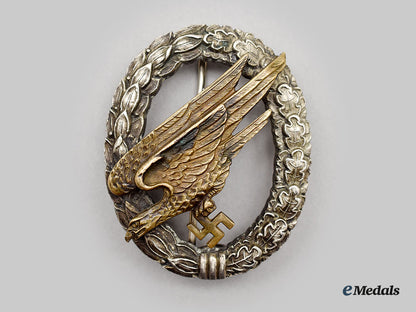 germany,_luftwaffe._a_fallschirmjäger_badge,_with_case,_by_wilhelm_deumer_l22_mnc5929_089