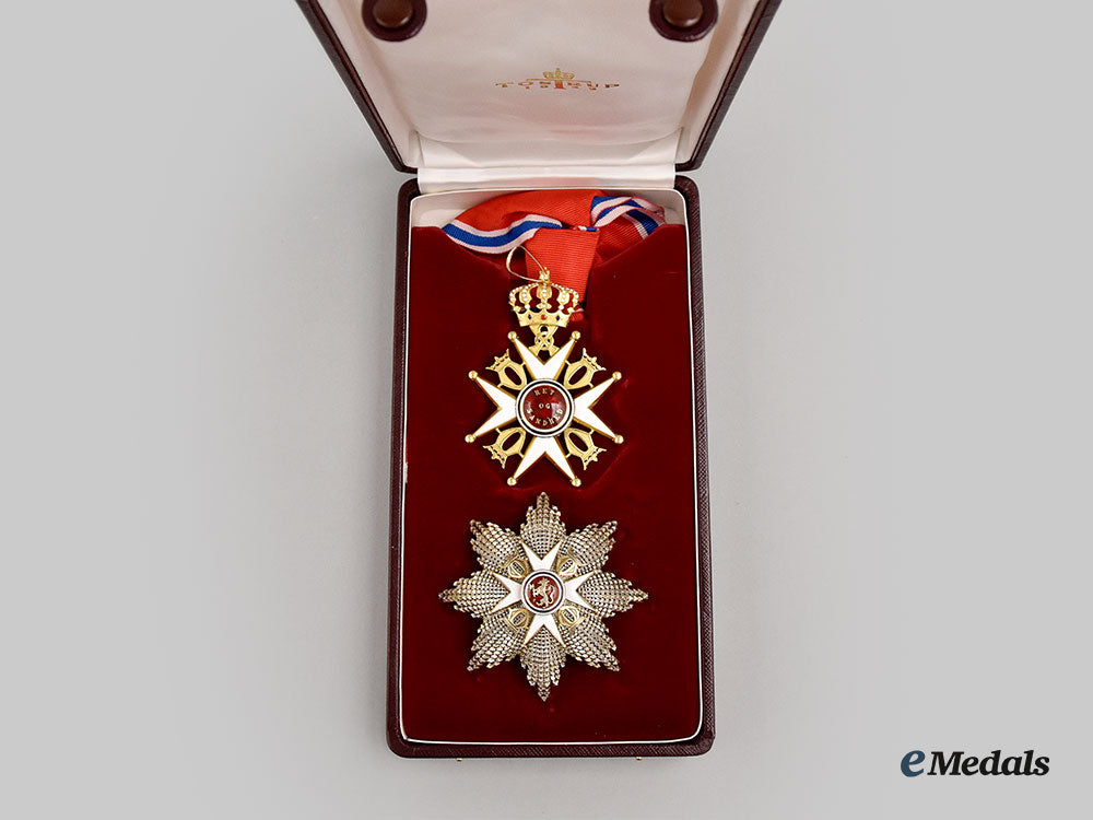 norway,_kingdom._an_order_of_st._olav,_grand_cross_in_gold,_by_j._tostrup_l22_mnc6469_358_1