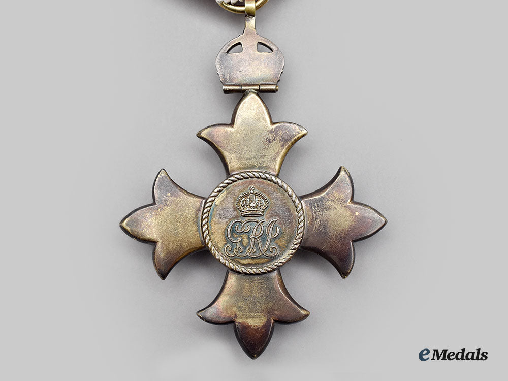 united_kingdom._a_most_excellent_order_of_the_british_empire,_iii_class_commander_badge(_cbe),_l22_mnc6863_499_1