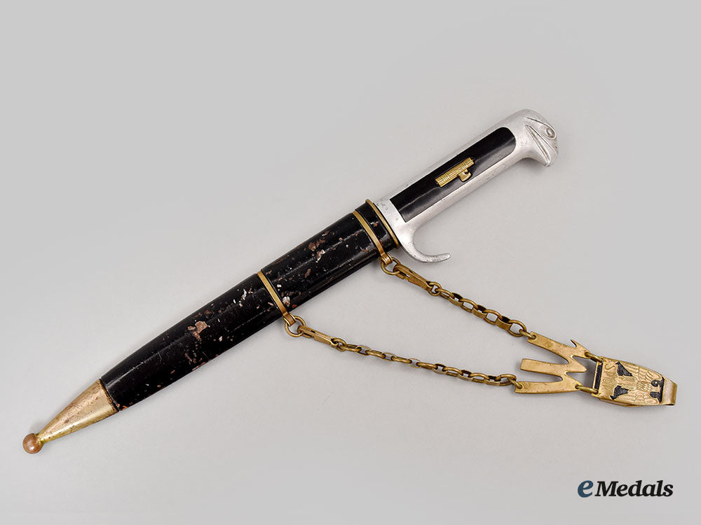 italy,_kingdom._a_rare_model1937_mvsn_officer’s_dagger_l22_mnc7186_651_1