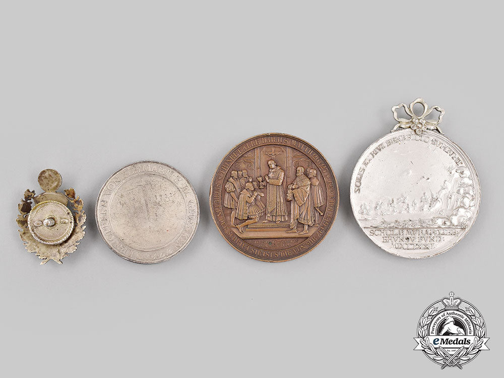 germany._a_mixed_lot_of_medals_decorations_l22_mnc8431_441_1