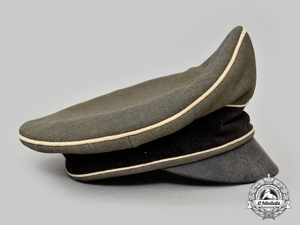 germany,_ss._a_rare_waffen-_ss_crusher_visor_cap,_by_august_müller_l22_mnc9982_067