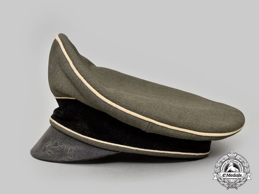 germany,_ss._a_rare_waffen-_ss_crusher_visor_cap,_by_august_müller_l22_mnc9983_068