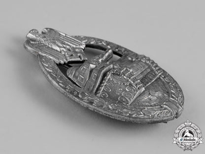 germany._a_tank_badge,_silver_grade,_by_hermann_aurich_m18-2417