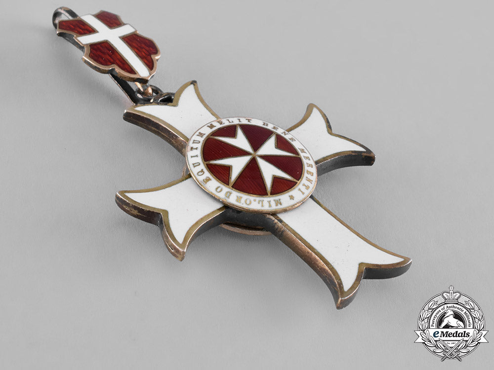 austria,_empire._an_order_of_the_knight’s_of_malta,_merit_neck_badge_m181_1501