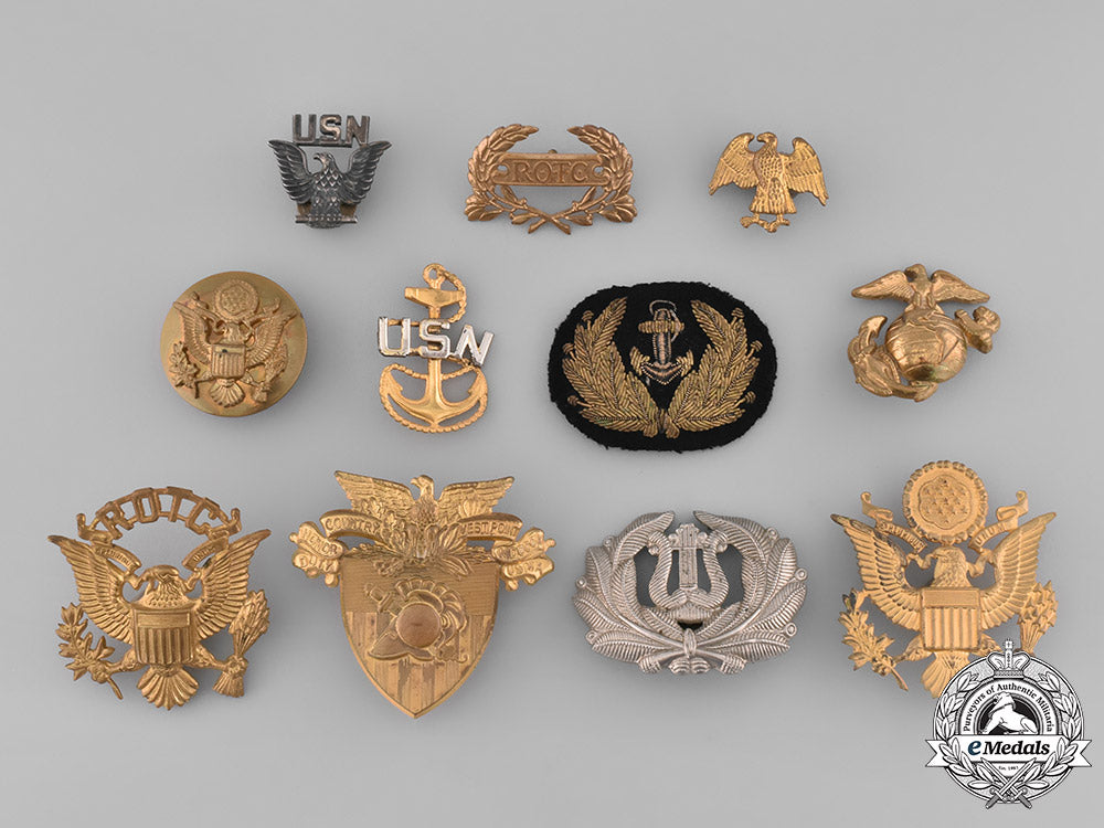 united_states._lot_of_eleven_army,_navy,_marine_corps_and_rotc_cap_badges_m181_3955